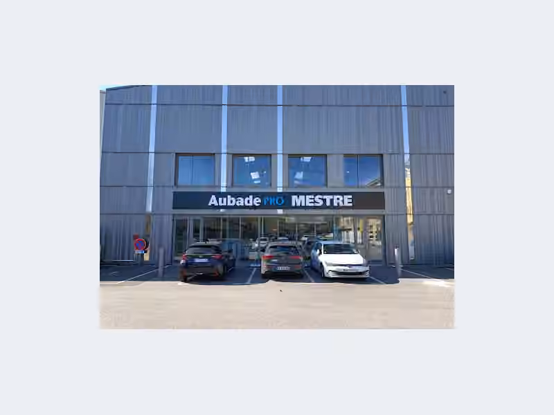 Magasin - Mestre - Aix Les Bains
