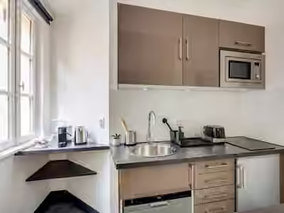 La Maison Des Travaux