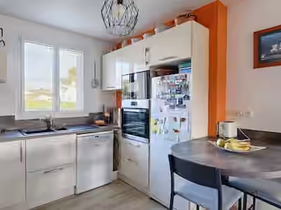 La Maison Des Travaux